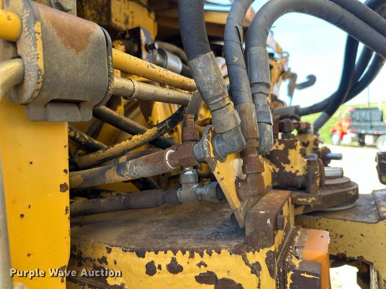 image for item EB2497 1996 Caterpillar  D400E articulated haul truck