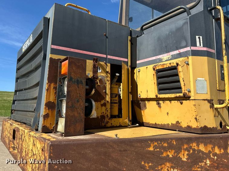 image for item EB2497 1996 Caterpillar  D400E articulated haul truck