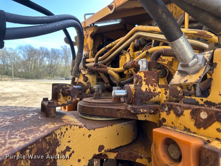 image for item EB2497 1996 Caterpillar  D400E articulated haul truck