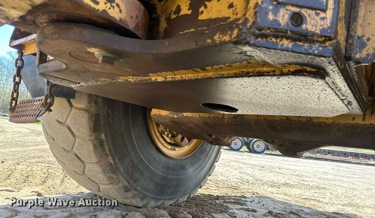 image for item EB2497 1996 Caterpillar  D400E articulated haul truck