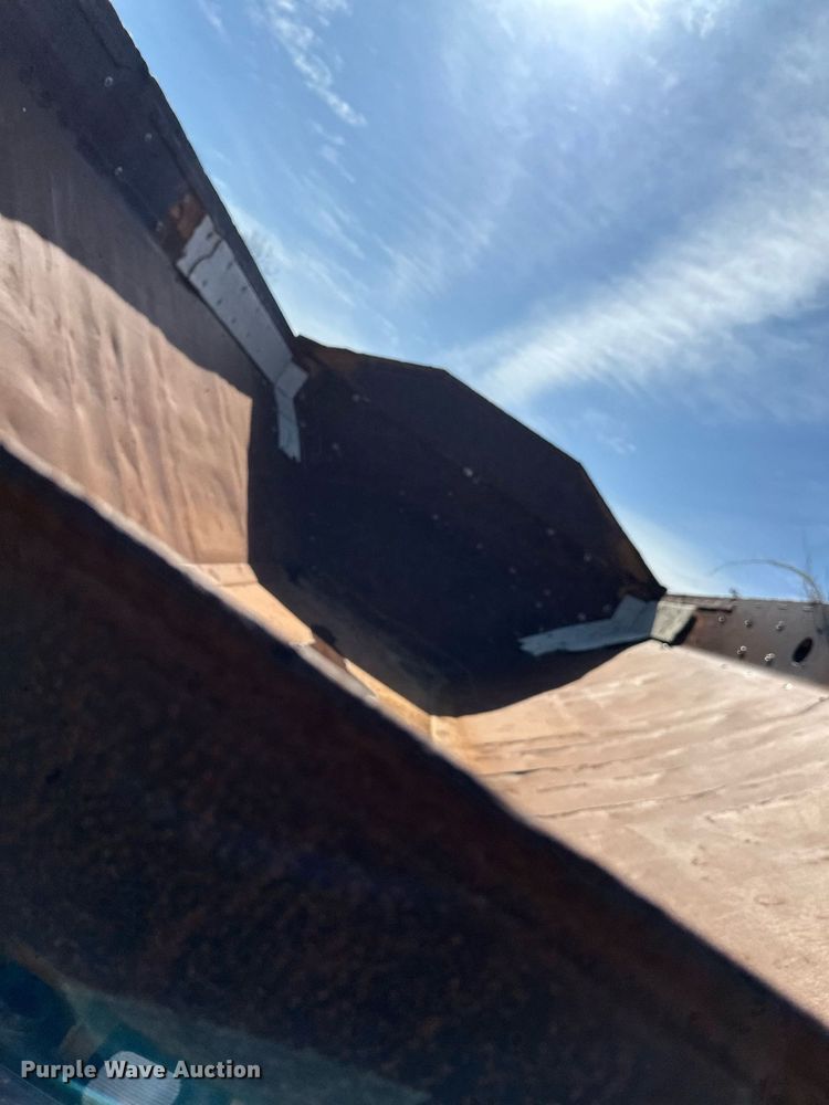 image for item EB2497 1996 Caterpillar  D400E articulated haul truck