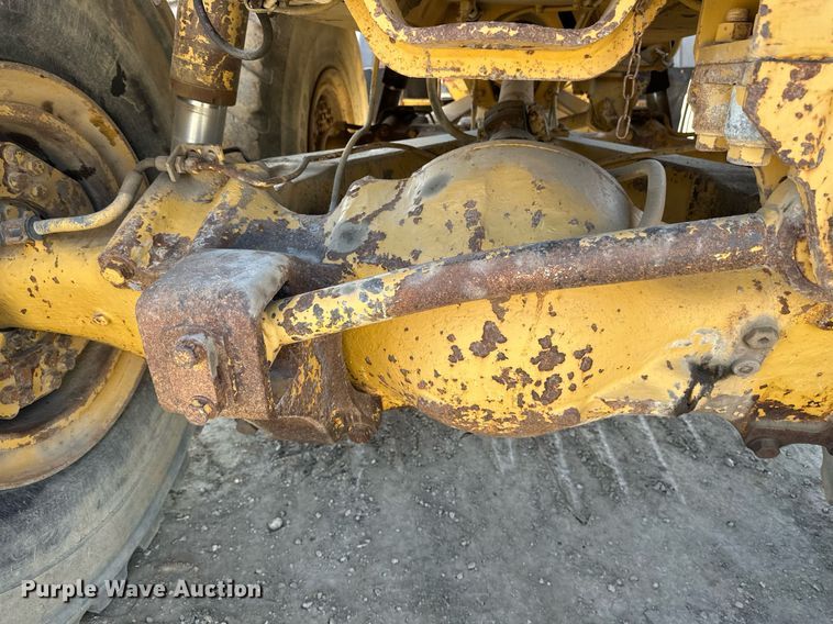 image for item EB2497 1996 Caterpillar  D400E articulated haul truck