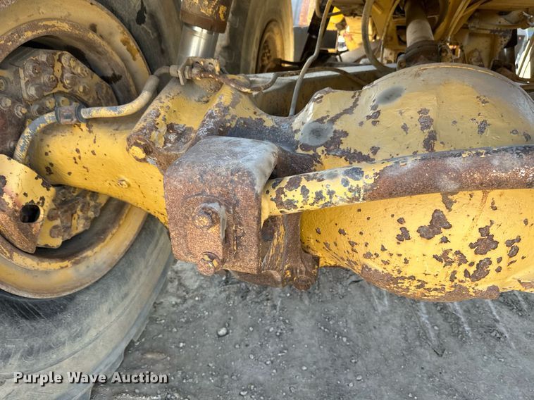 image for item EB2497 1996 Caterpillar  D400E articulated haul truck