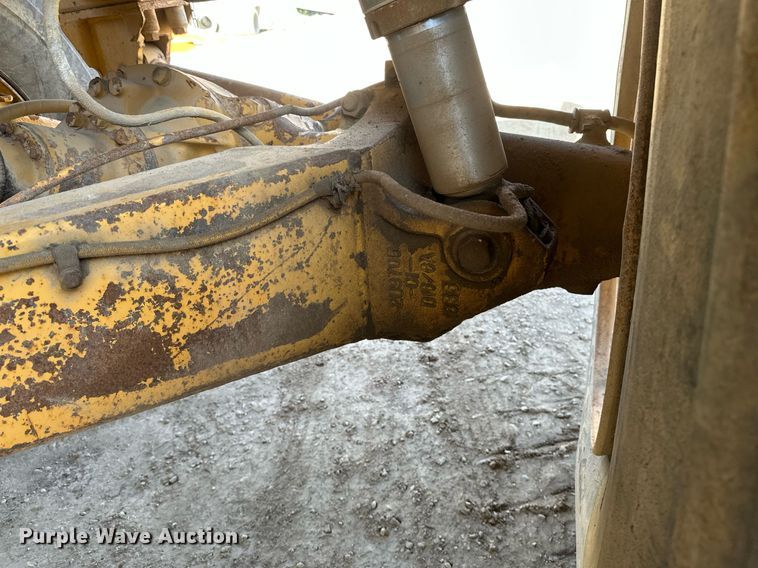 image for item EB2497 1996 Caterpillar  D400E articulated haul truck