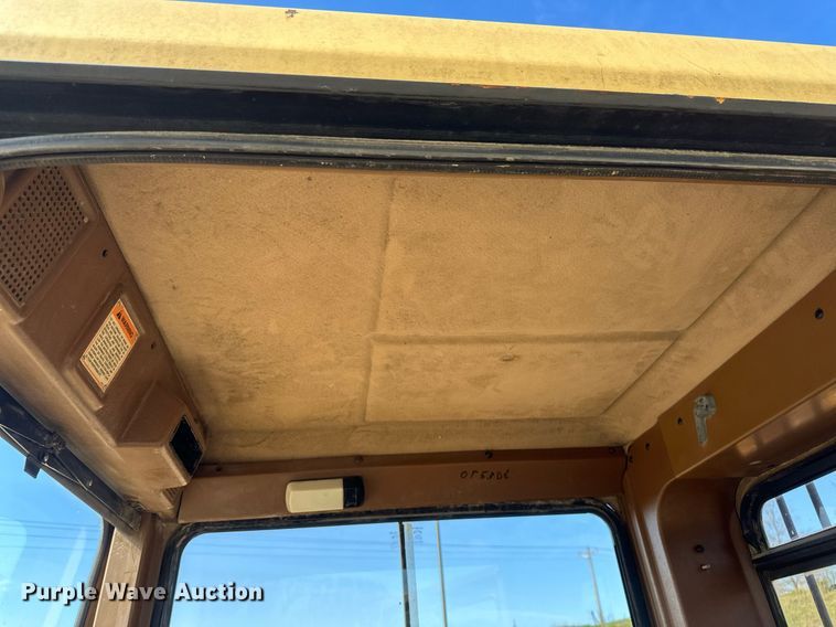 image for item EB2497 1996 Caterpillar  D400E articulated haul truck