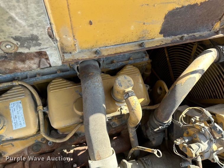 image for item EB2497 1996 Caterpillar  D400E articulated haul truck