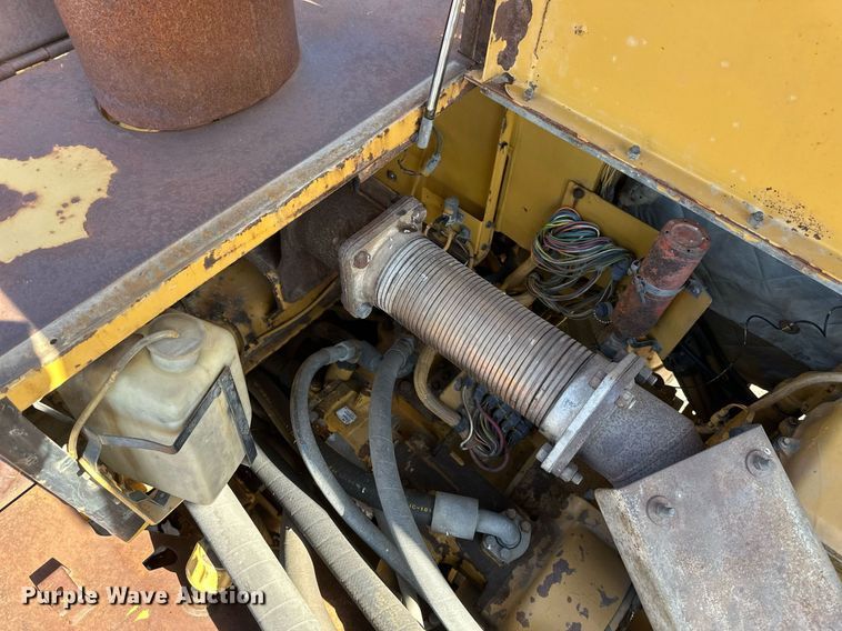 image for item EB2497 1996 Caterpillar  D400E articulated haul truck