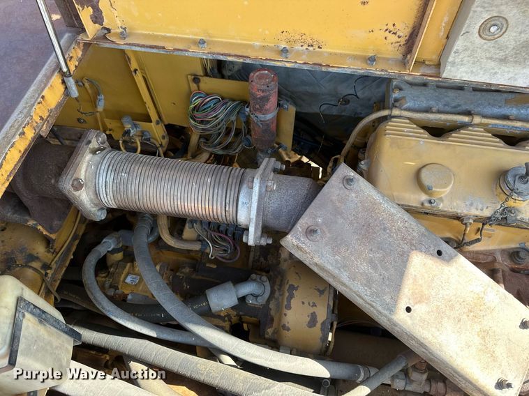 image for item EB2497 1996 Caterpillar  D400E articulated haul truck