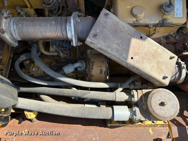 image for item EB2497 1996 Caterpillar  D400E articulated haul truck