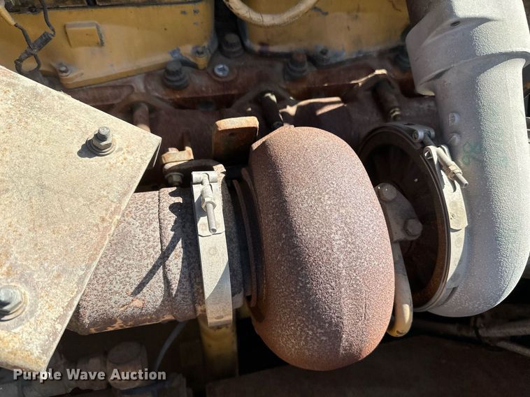 image for item EB2497 1996 Caterpillar  D400E articulated haul truck