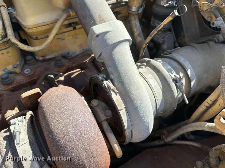 image for item EB2497 1996 Caterpillar  D400E articulated haul truck