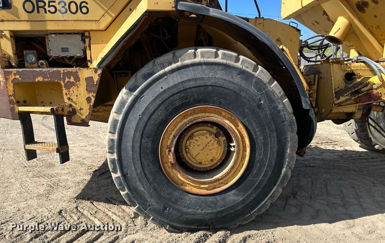 image for item EB2497 1996 Caterpillar  D400E articulated haul truck