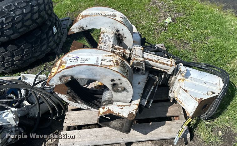 image for item EB2499 36