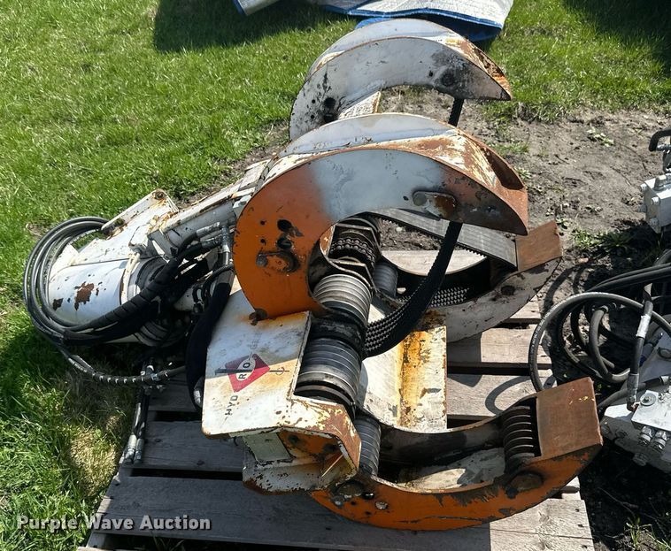 image for item EB2499 36