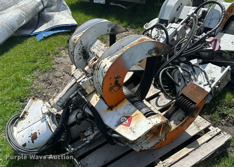 image for item EB2499 36