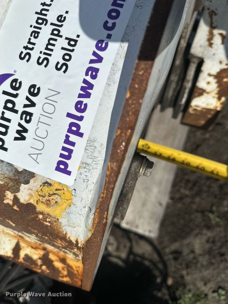 image for item EB2499 36