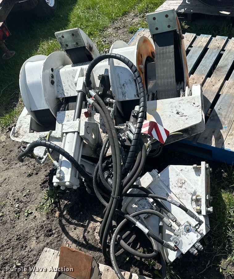 image for item EB2500 36