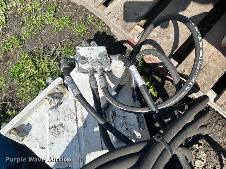 image for item EB2500 36