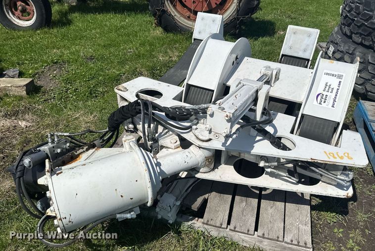 image for item EB2501 Material handler