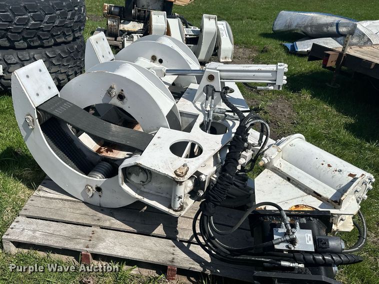 image for item EB2501 Material handler