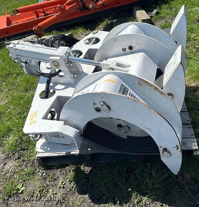 image for item EB2501 Material handler