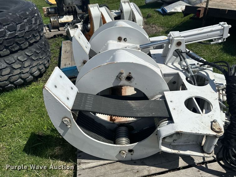 image for item EB2501 Material handler