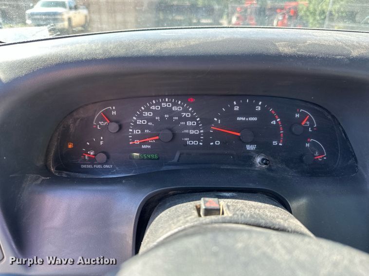 image for item EB2512 2002 Ford F550 Super Duty flatbed truck