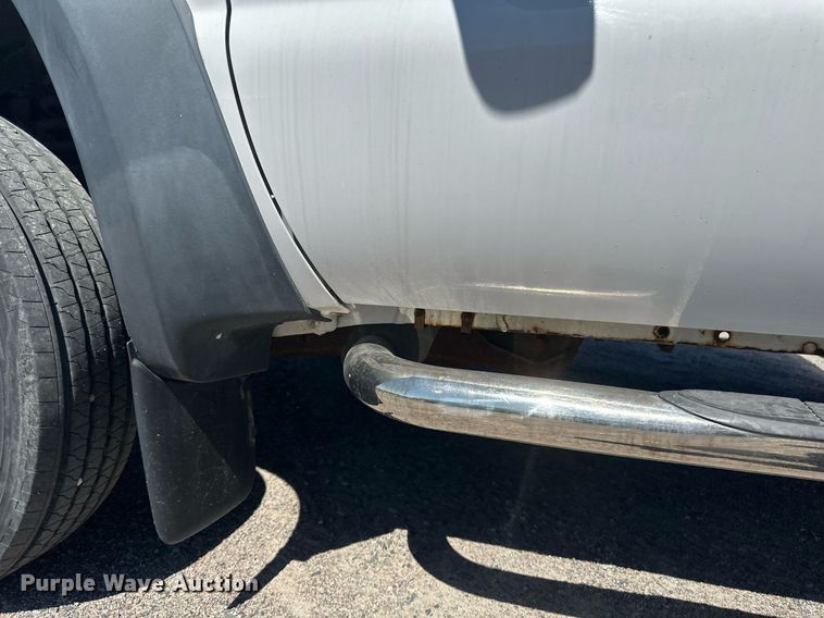 image for item EB2515 2008 Ford F450 Super Duty XL flatbed truck