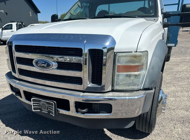 image for item EB2515 2008 Ford F450 Super Duty XL flatbed truck