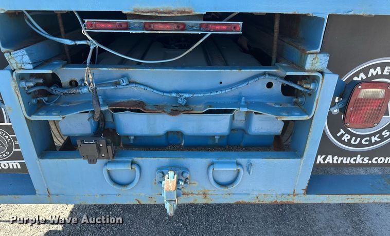 image for item EB2515 2008 Ford F450 Super Duty XL flatbed truck