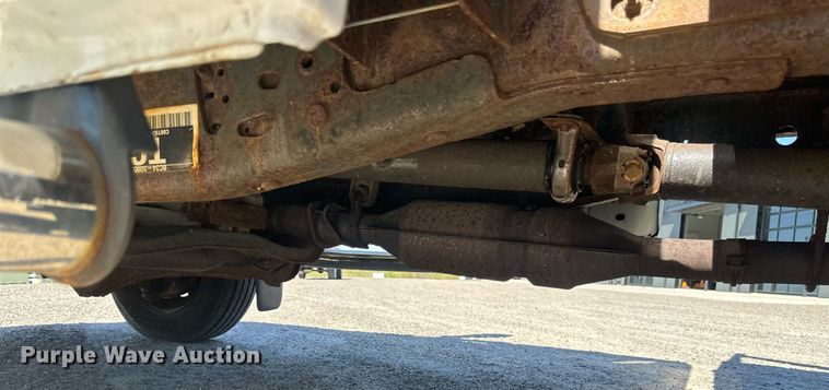 image for item EB2515 2008 Ford F450 Super Duty XL flatbed truck