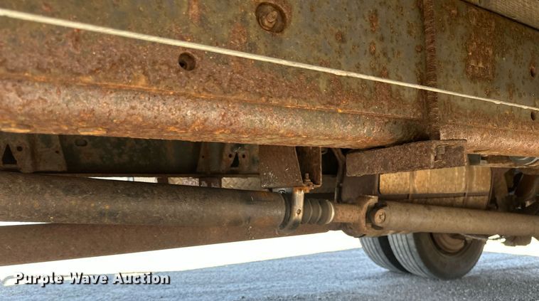 image for item EB2515 2008 Ford F450 Super Duty XL flatbed truck