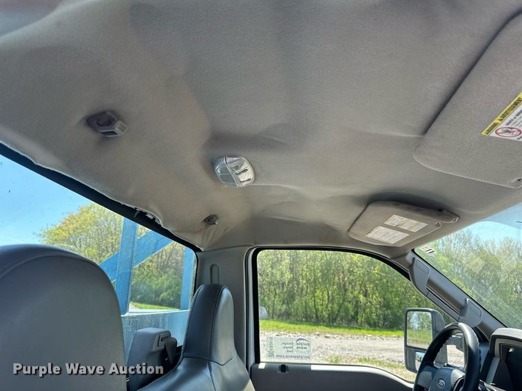 image for item EB2515 2008 Ford F450 Super Duty XL flatbed truck