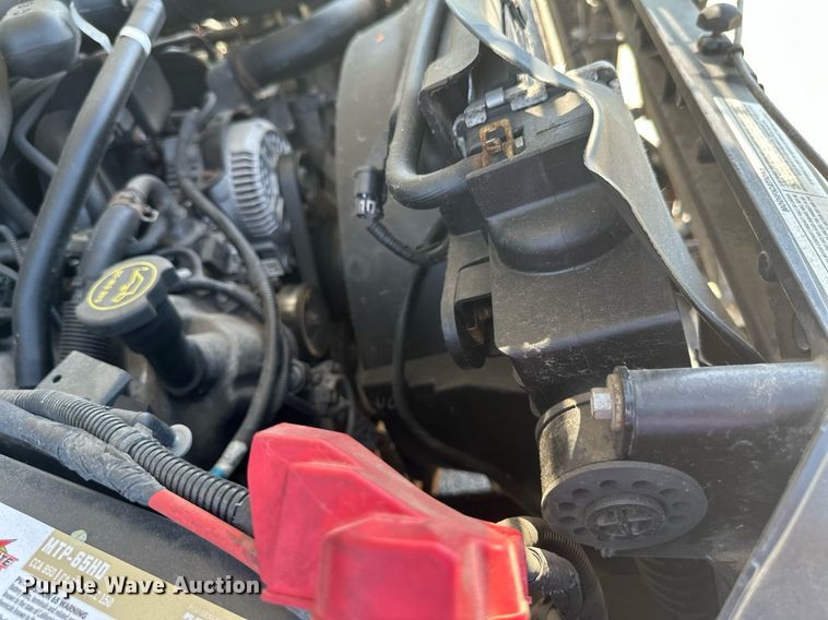 image for item EB2515 2008 Ford F450 Super Duty XL flatbed truck