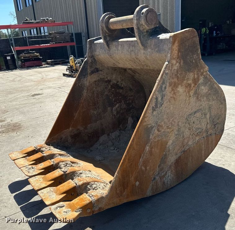 image for item EB2518 Hensley excavator bucket