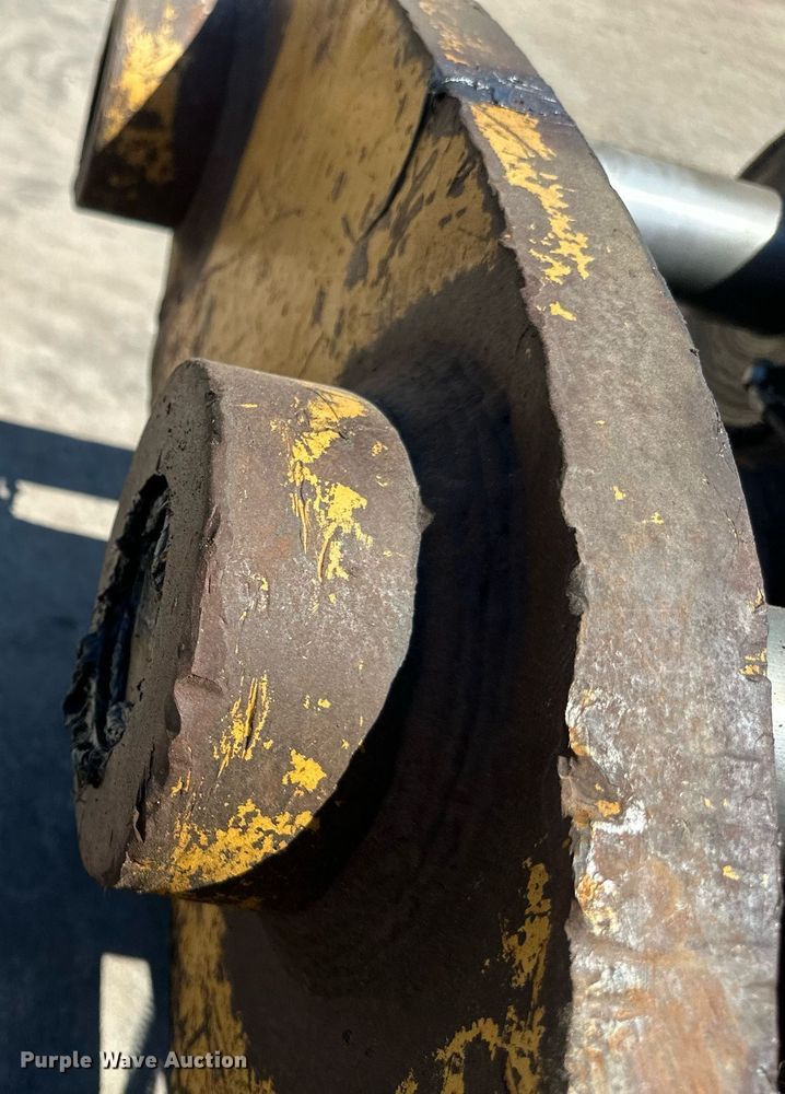 image for item EB2518 Hensley excavator bucket