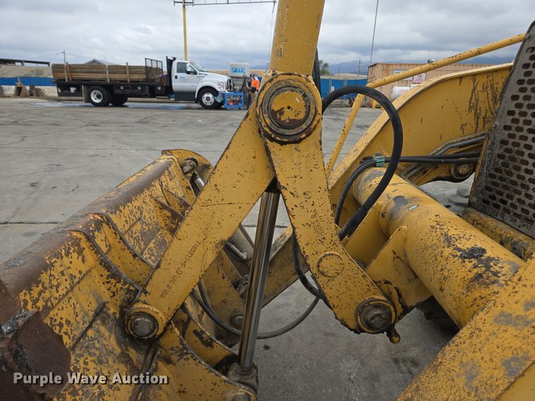 image for item EC0923 2004 John Deere 210LE landscape tractor