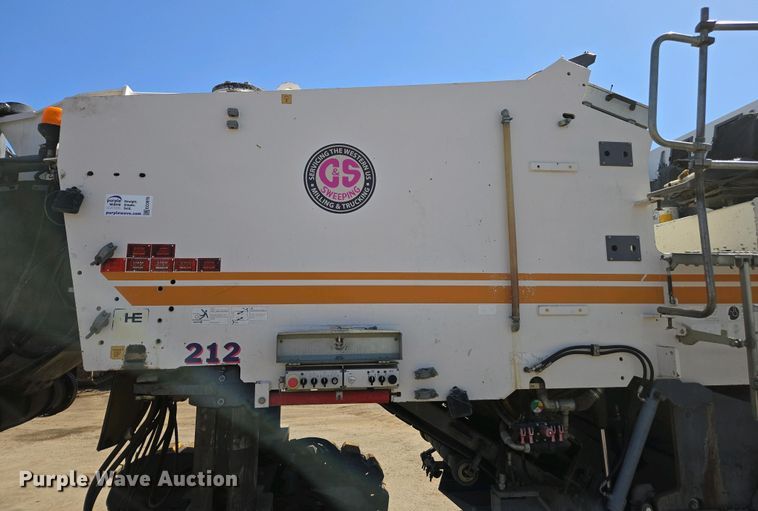 image for item EC0970 2010 Wirtgen W2100 milling machine