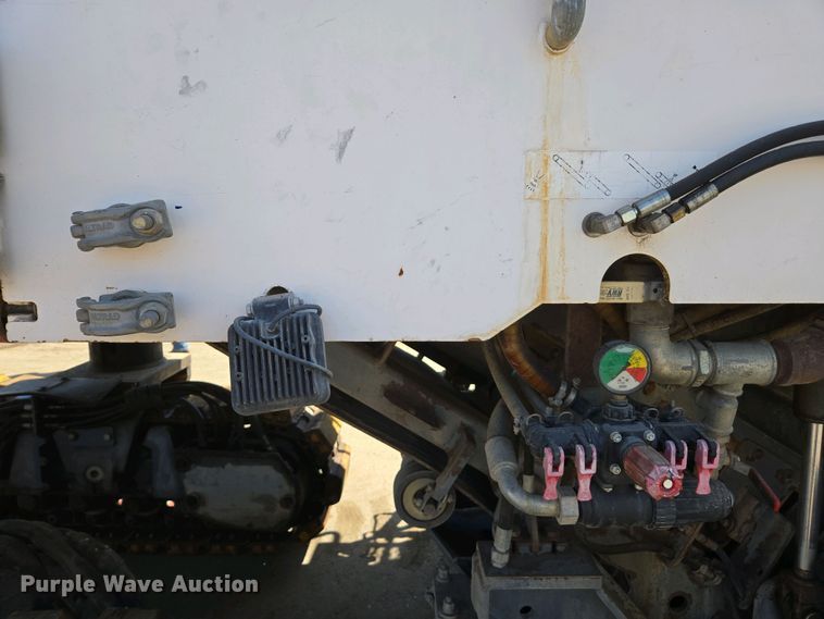 image for item EC0970 2010 Wirtgen W2100 milling machine