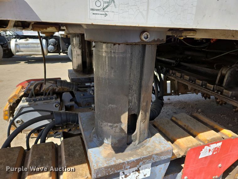 image for item EC0970 2010 Wirtgen W2100 milling machine