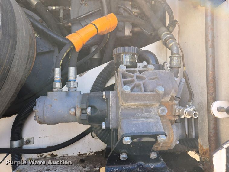 image for item EC0970 2010 Wirtgen W2100 milling machine