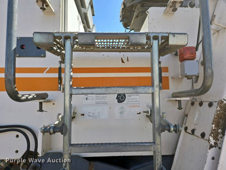 image for item EC0970 2010 Wirtgen W2100 milling machine