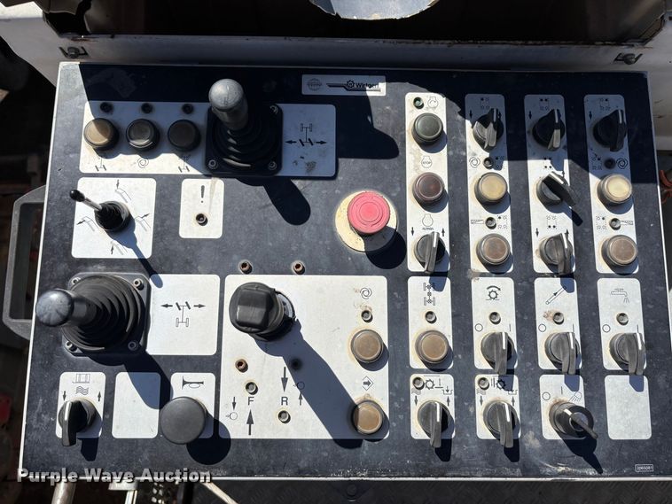 image for item EC0970 2010 Wirtgen W2100 milling machine