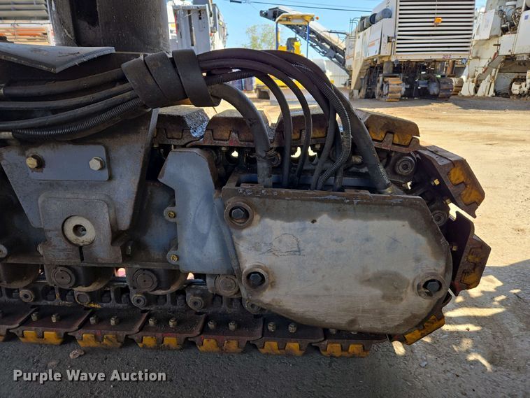 image for item EC0970 2010 Wirtgen W2100 milling machine