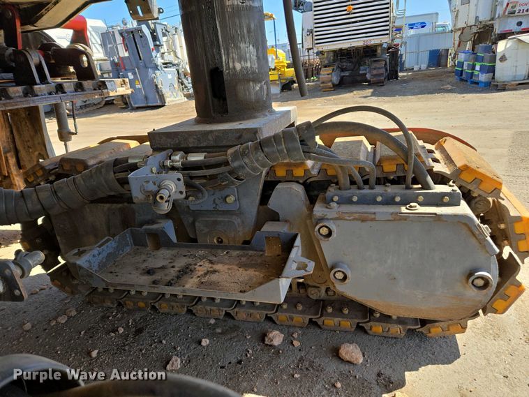 image for item EC0970 2010 Wirtgen W2100 milling machine