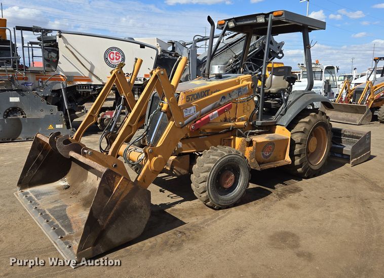 image for item EC0971 2005 Case 570 MXT industrial tractor
