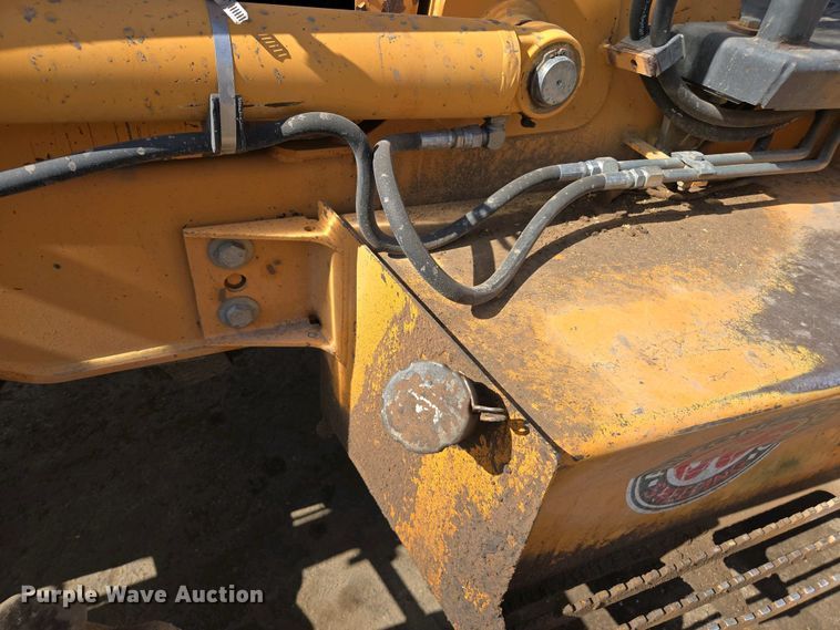 image for item EC0971 2005 Case 570 MXT industrial tractor