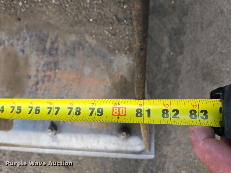 image for item EC0971 2005 Case 570 MXT industrial tractor