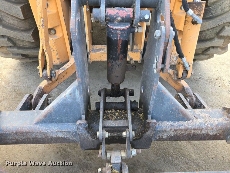 image for item EC0971 2005 Case 570 MXT industrial tractor