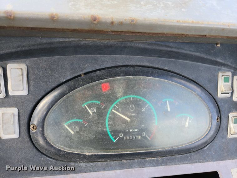 image for item EC0971 2005 Case 570 MXT industrial tractor